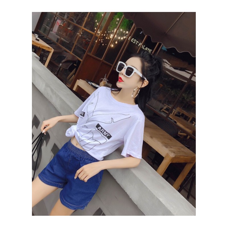 时尚套装女夏2018新款减齡百搭印花T恤+松紧显瘦牛仔短裤两件套潮