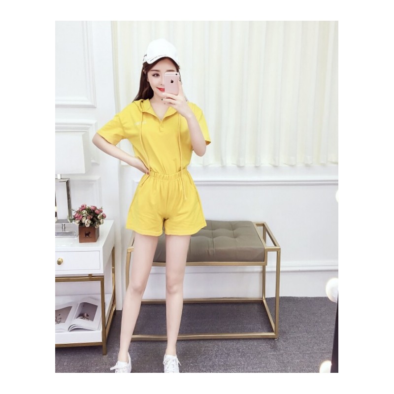 夏天洋气套装女时尚百搭休闲字母短袖连帽上衣+运动短裤两件套潮红色均码