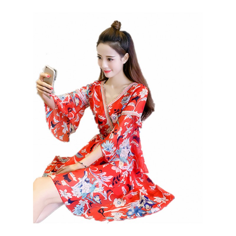 加肥加大码雪纺打底衫2018韩版夏装胖mm200斤显瘦白色T恤女中长款