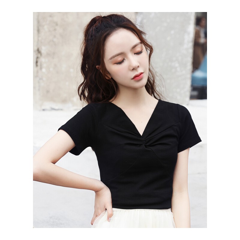 2018新款衣服短袖T恤女夏v领ins超火的上衣小心机紧身半袖棉
