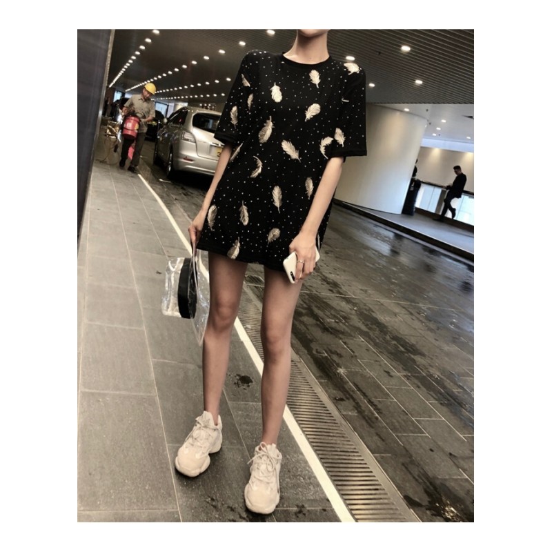 刺绣羽毛T恤女夏个性时尚烫钻宽松BF风短袖tee休闲圆领情侣款上衣白色羽毛均码