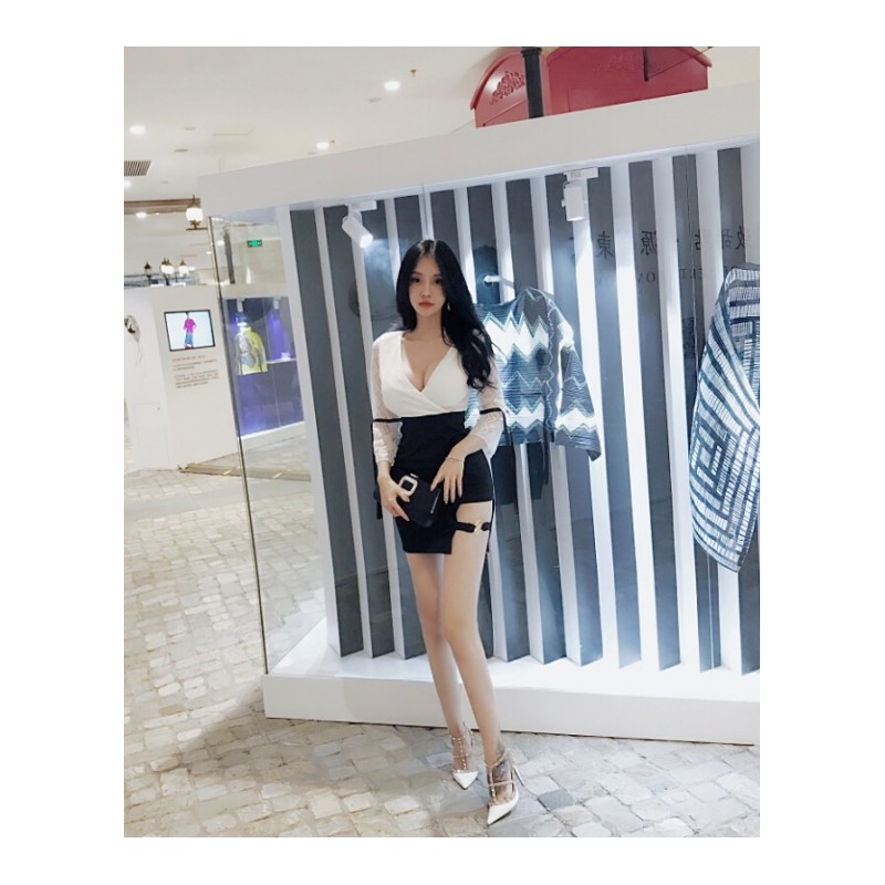 酒吧女装2018新款女夜店性感深V领低胸蕾丝打底修身包臀连衣裙秋