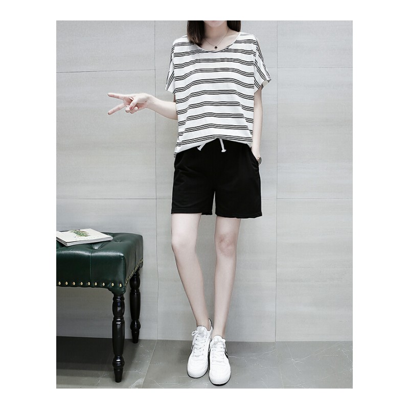 胖MM2018夏季新款加肥加大码女装露肩T恤短裤两件套宽松显瘦套装