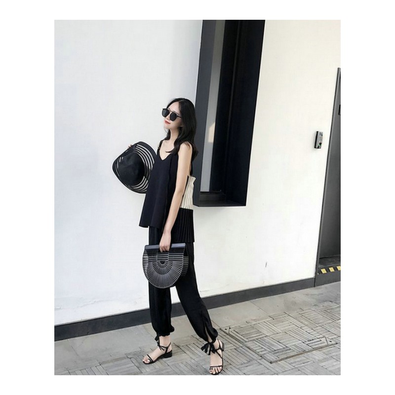 复古韩版露背带小背心女夏外穿露肩宽松小心机上衣无袖短款 黑色 均码