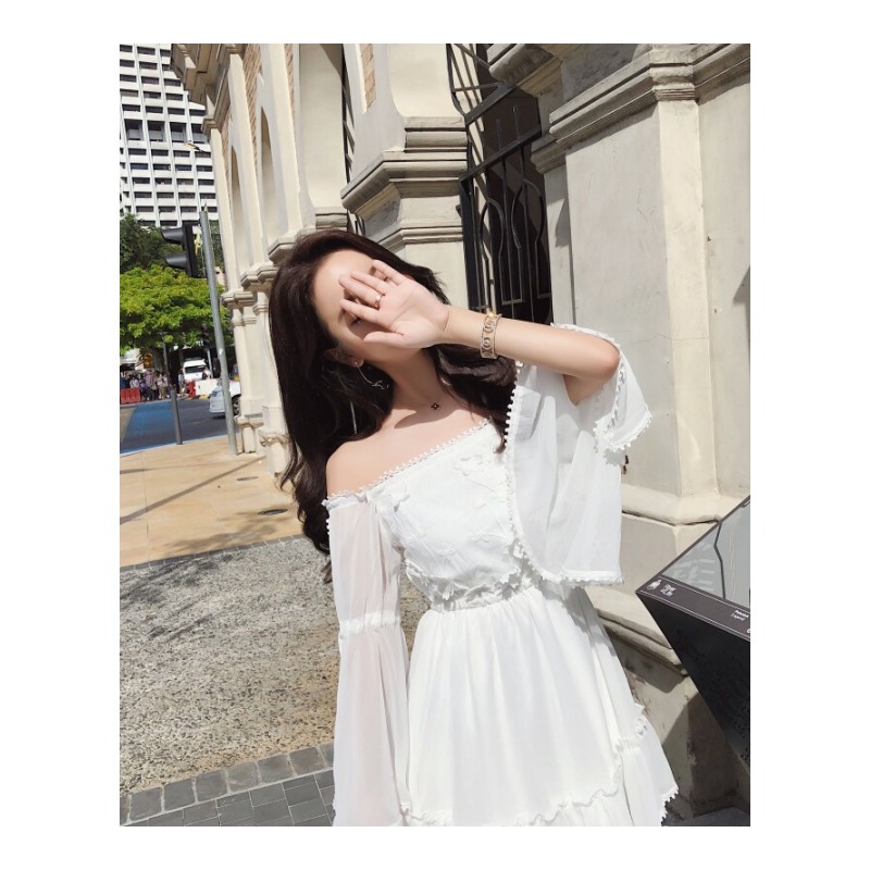 少女心夏季雪纺连衣裙海边度假一字肩沙滩裙新款抹胸露肩仙女短裙大红色正红