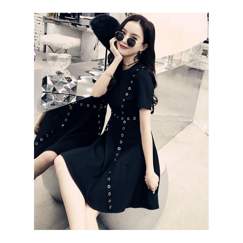 赫本小黑裙子2018新款女装夜场性感收腰显瘦ins超火的连衣裙夏