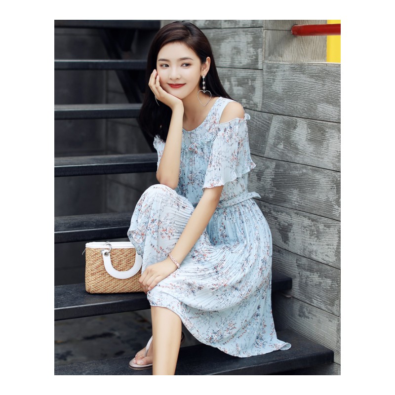 2018夏季连衣裙一字领五分袖时尚气质漏肩韩版百搭简约街头