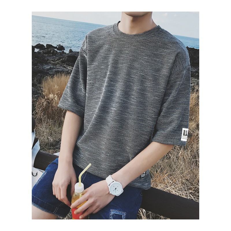 2018夏季新款时尚潮韩版修身男士T恤贴标T恤 济州岛外景