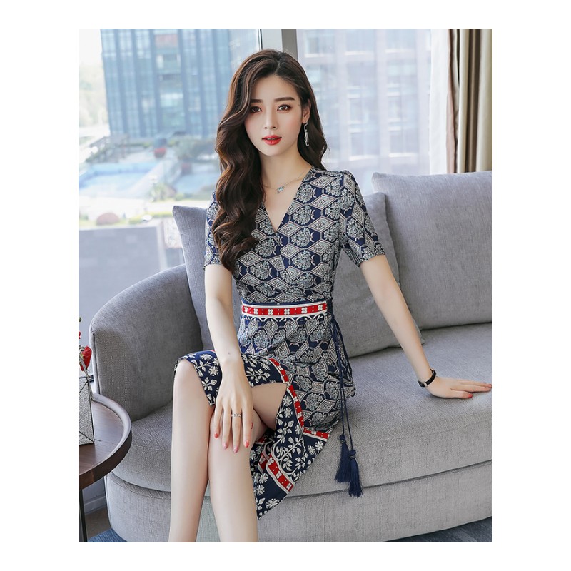 2018年夏季连衣裙甜美锦纶低圆领套头常规长袖修身韩版女时尚简约