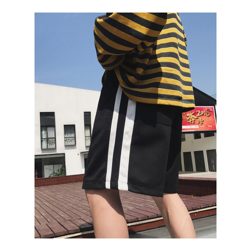 港风夏款潮男韩版休闲宽松bf风学生五分短裤运动沙滩裤子红色潮