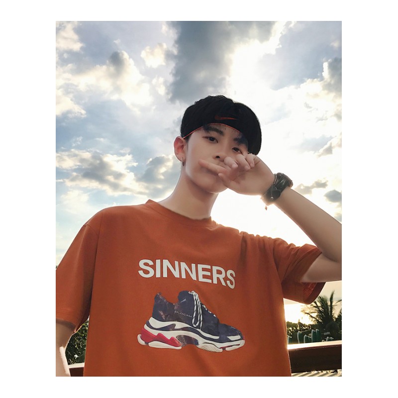 情侣潮鞋印花短袖T恤男港风2018夏新休闲韩版店主原创半截袖个性