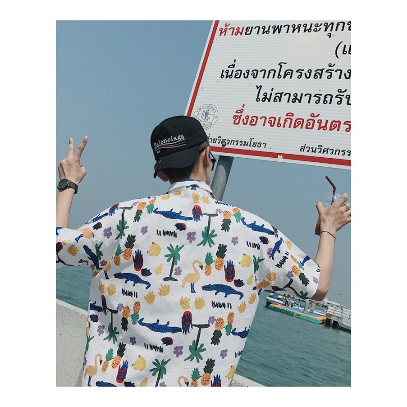 夏款花衬衫男短袖宽松bf风学生半袖衬衣2018新款个性时尚沙滩上衣