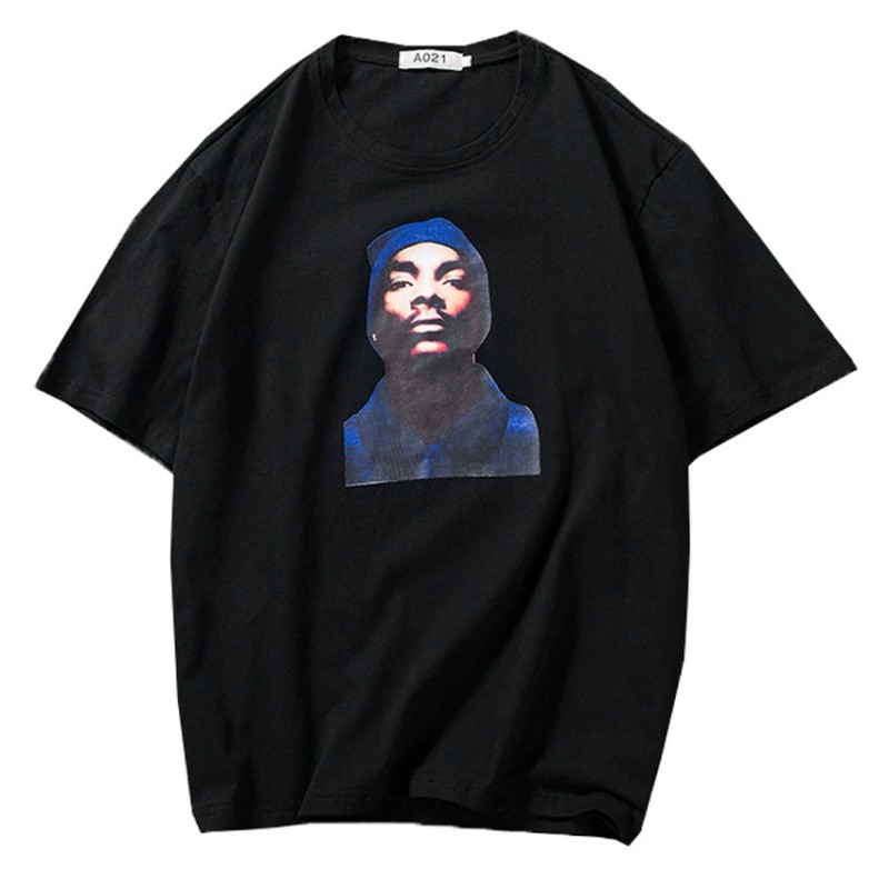 2018夏季年轻韩国人物印花圆领短袖T恤男士宽松半袖上衣男帅气