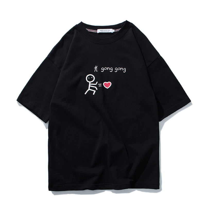 2018夏装年轻趣味卡通印花 情侣装短袖T恤圆领男女可爱BF风体恤衫