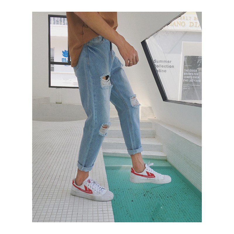 2018年轻夏季男士修身破洞牛仔裤韩版帅气学生百搭小脚裤九分裤子