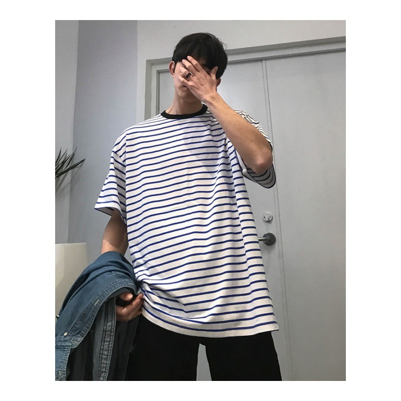 2018夏季年轻帅气帅气条纹短袖T恤男士半袖韩版上衣宽松体恤衫男