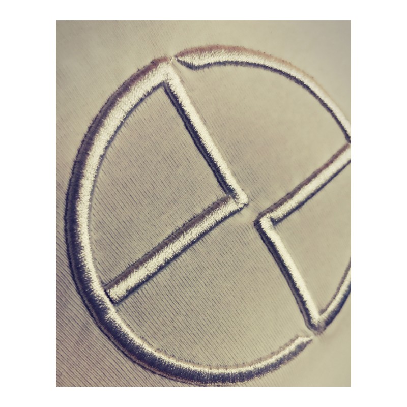 2018夏款圆领短袖修身T恤男刺绣图案青少年学生个性流行百搭休闲