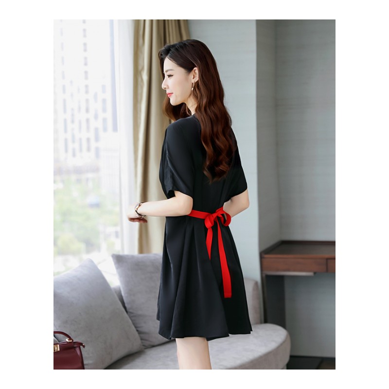黑色连衣裙女女士秋装新品韩版V领显瘦显瘦冷淡风中长款裙子