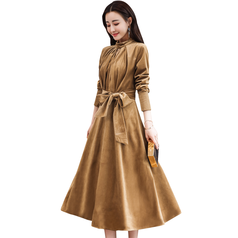 连衣裙女女士秋冬新品简约修身显瘦甜美清新时尚长袖中长款女神潮