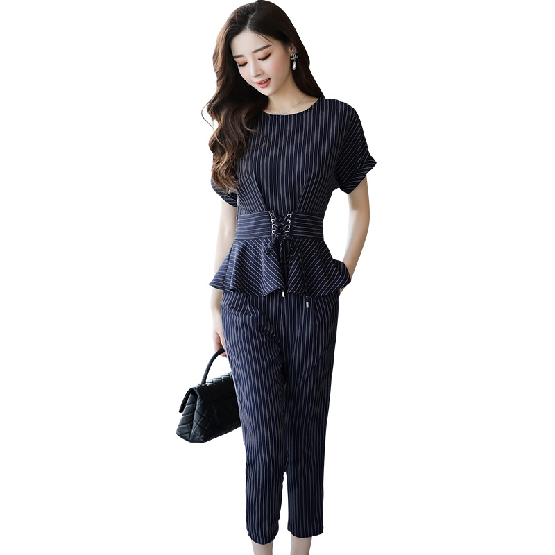 夏女士新品女韩版娇小时髦套装时尚气质小香风显瘦百搭修身两件套