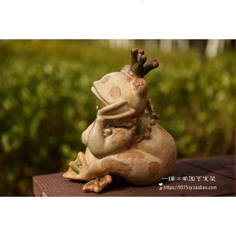 欧式沉思的青蛙女王创意窑变陶瓷动物工艺品 园艺花园饰品摆件