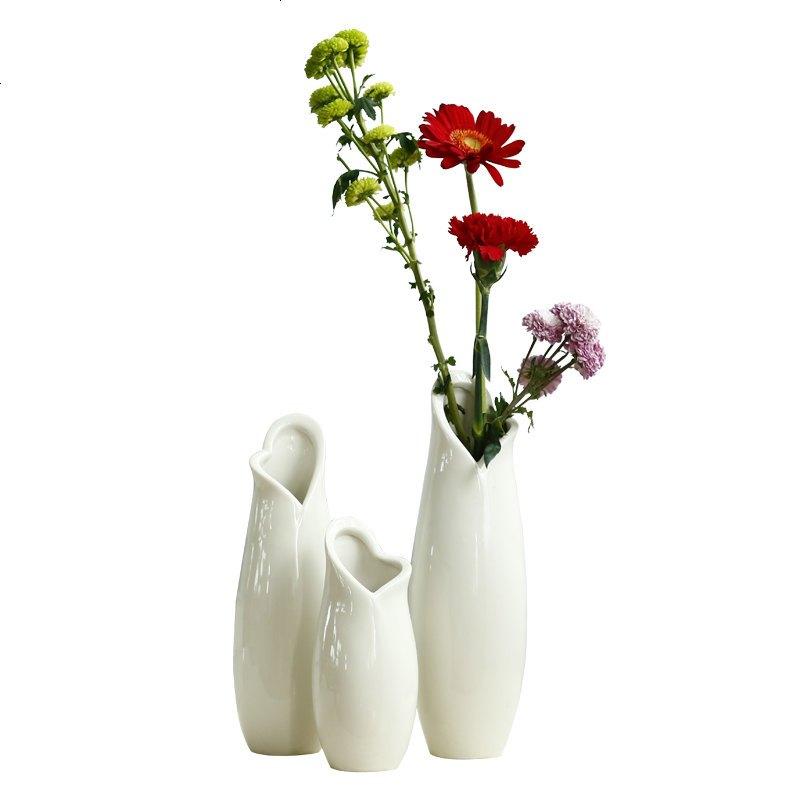 心形白色花瓶摆件家居客厅简约陶瓷鲜花插花电视柜餐桌创意摆设