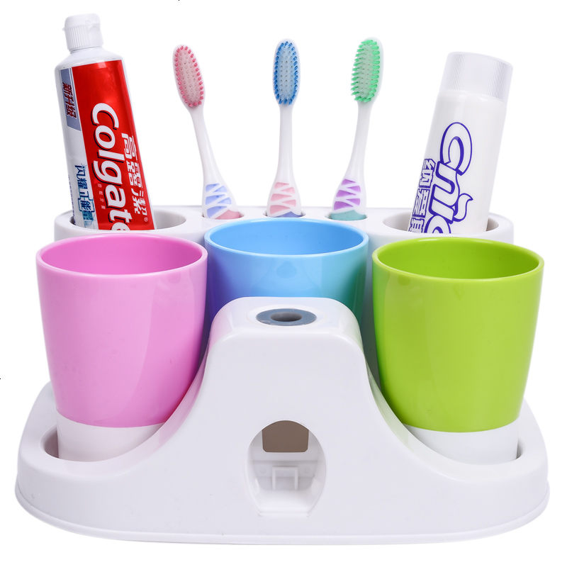 创意牙刷架漱口杯套装 三口之家牙膏盒洗漱刷牙杯牙具套餐