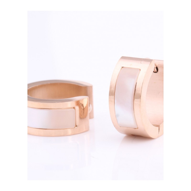 耳钉女款新款 学院风玫瑰金耳环贝壳贝面学生钛钢耳饰S2D605送女朋友七夕情人节礼物