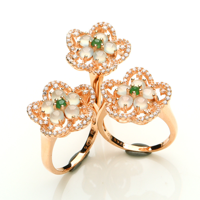 925镶嵌指环花朵造型翡翠戒指女款 玉石手饰品 带证书送女朋友七夕情人节礼物