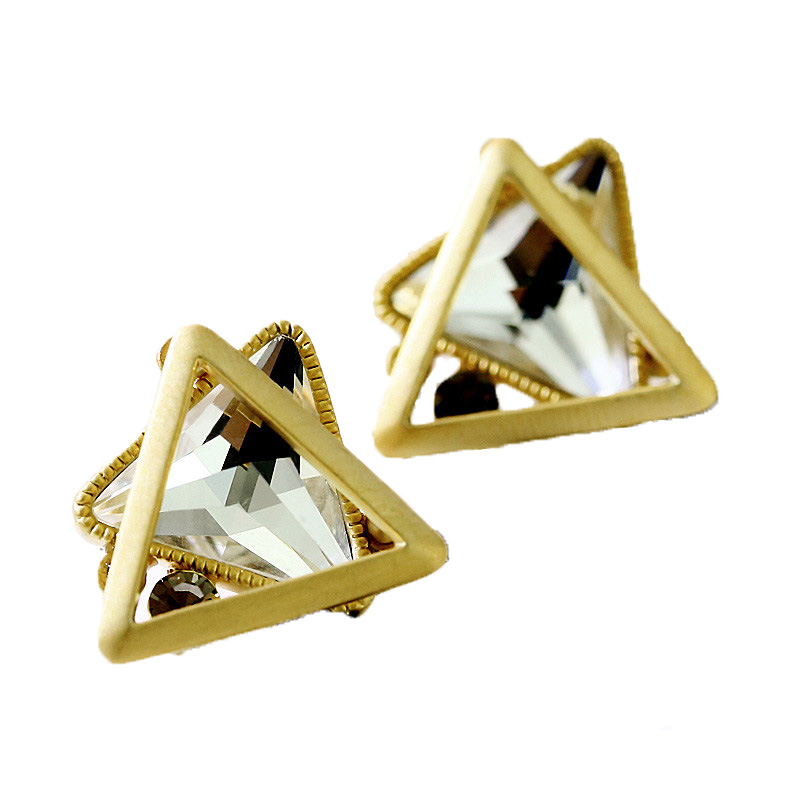 立体三角形造型耳钉时尚女款百搭可爱风格首饰品送女朋友七夕情人节礼物