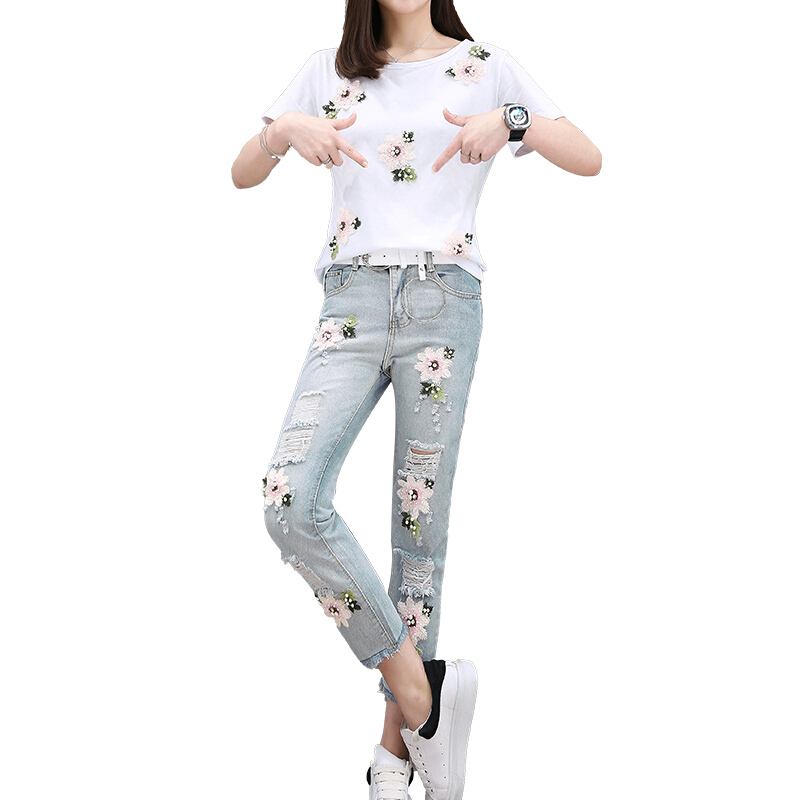 2018夏季韩版新刺绣印花短袖+牛仔裤时尚两件套气质套装女潮流套装(收藏店铺优先货)