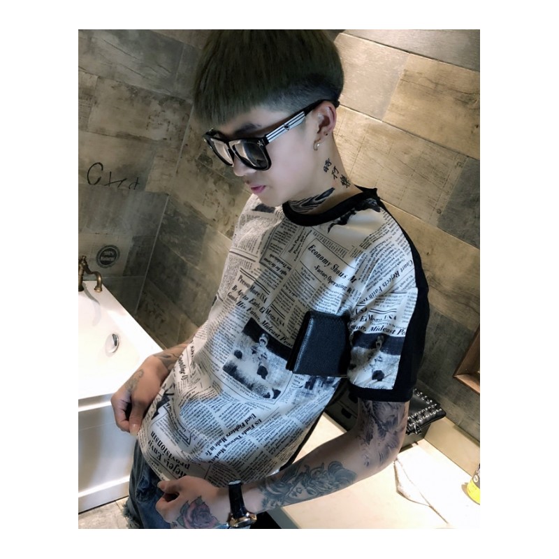 夏季韩版修身男士短袖T恤社会精神小伙报纸个性印花衣服半袖潮流