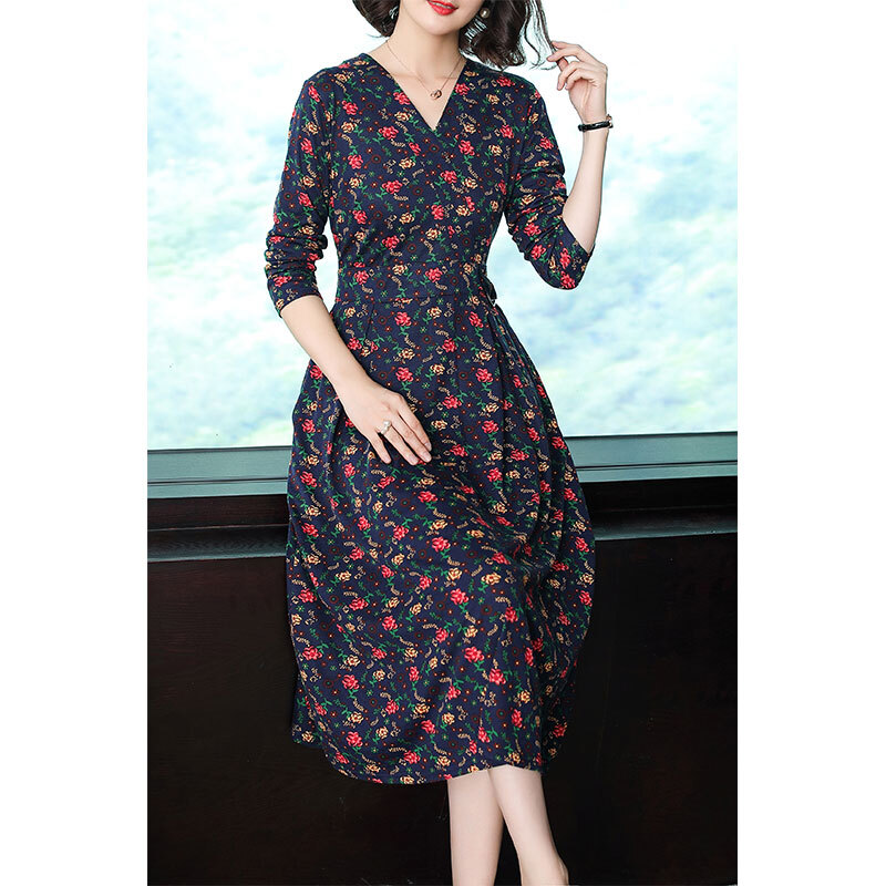 2018新款女装秋装v领收腰显瘦针织长裙气质淑女碎花连衣裙