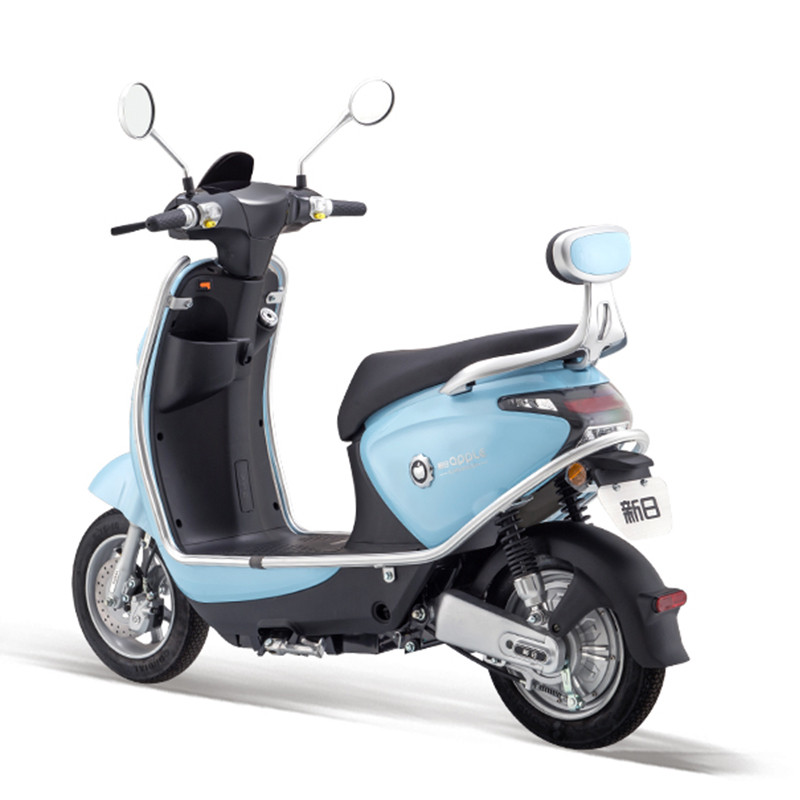 新日小柚果电动车真空轮胎成人踏板助力电瓶车