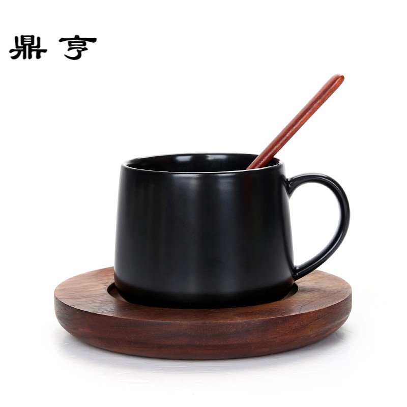 鼎亨家用简约陶瓷咖啡杯带碟勺套装创意马克杯胡桃木杯垫办公水杯