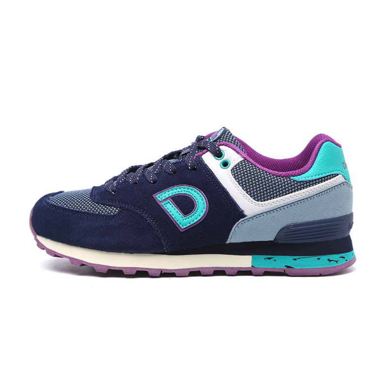 德尔惠女鞋轻跑鞋新款轻便透气复古运动鞋视频介绍_德尔惠女鞋轻跑鞋