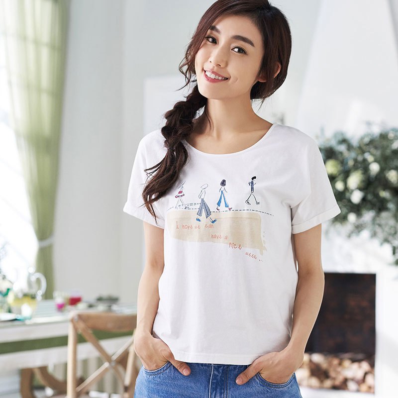 茵曼夏装纯棉文艺范趣味印花圆领蝙蝠袖T恤女1872022115