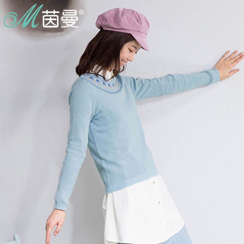 M茵曼新款文艺范撞色绣花圆领套头毛衣女打底1871132285