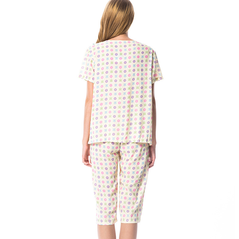 三枪家居服 春夏新品 垂棉家居服圆领开襟短袖中裤女家居套装 81068D0