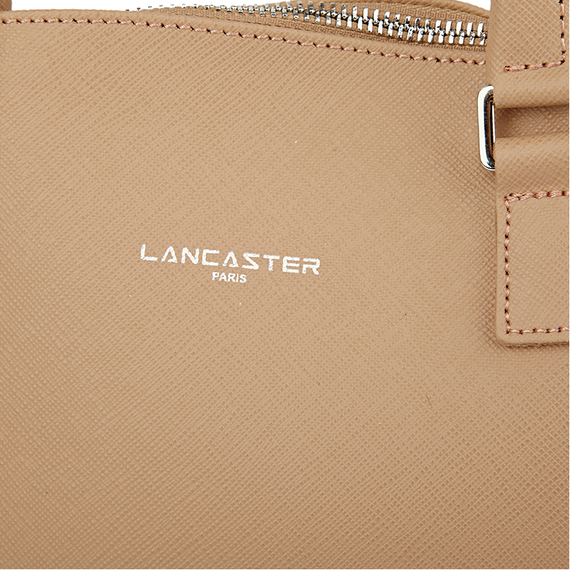 Lancaster Paris 贝壳形状十字纹牛皮大号女士手提斜挎包 42147