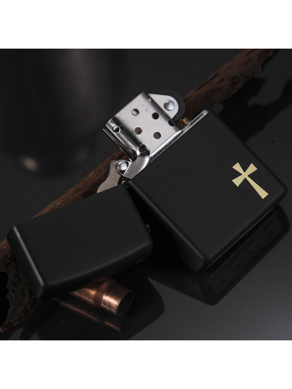 ZIPPO之宝24721黑金十字架–黑哑漆 防风打火机美国原装