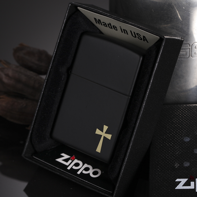 ZIPPO之宝24721黑金十字架–黑哑漆 防风打火机美国原装