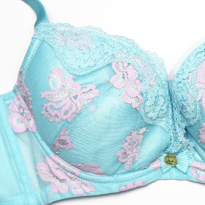 meisee/美思新品 梦夏系列内衣薄款蕾丝上托聚拢调整型文胸FC0054