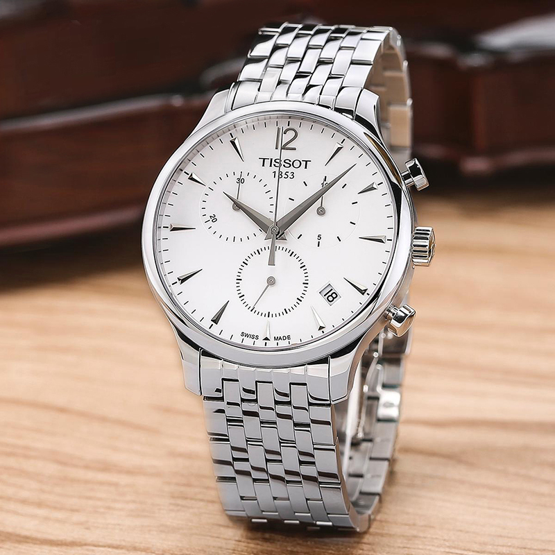 天梭tissot手表俊雅系列钢带石英男表休闲三眼计时男士手表腕表t