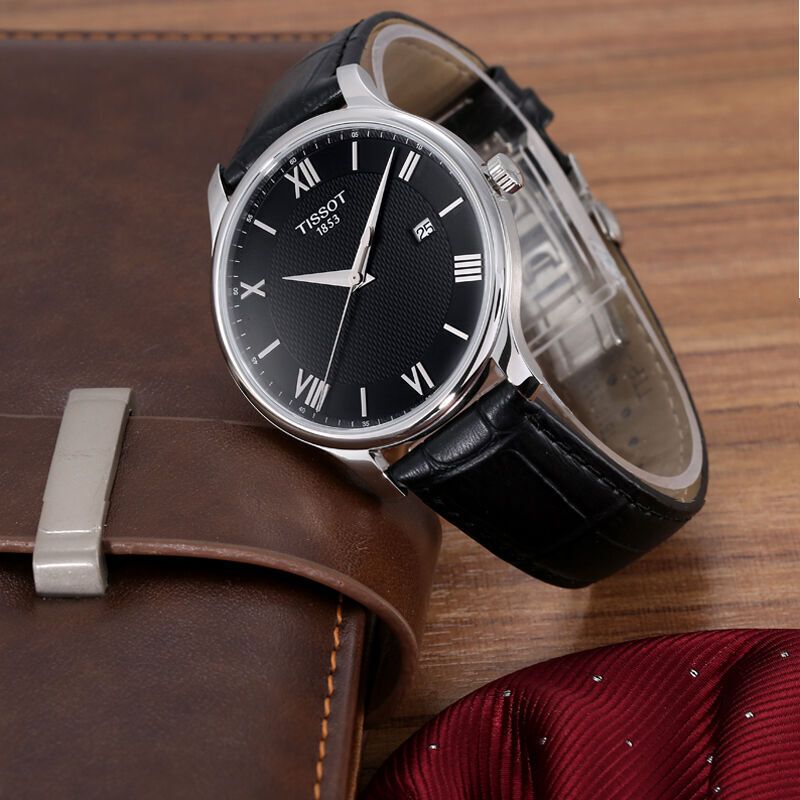 天梭tissot俊雅系列男表石英表t0636101605800