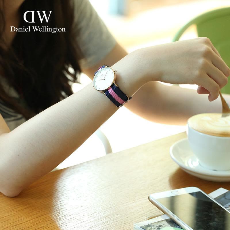Daniel Wellington丹尼尔惠灵顿DW手表女 时尚水钻织物腕表34mm 石英表图片