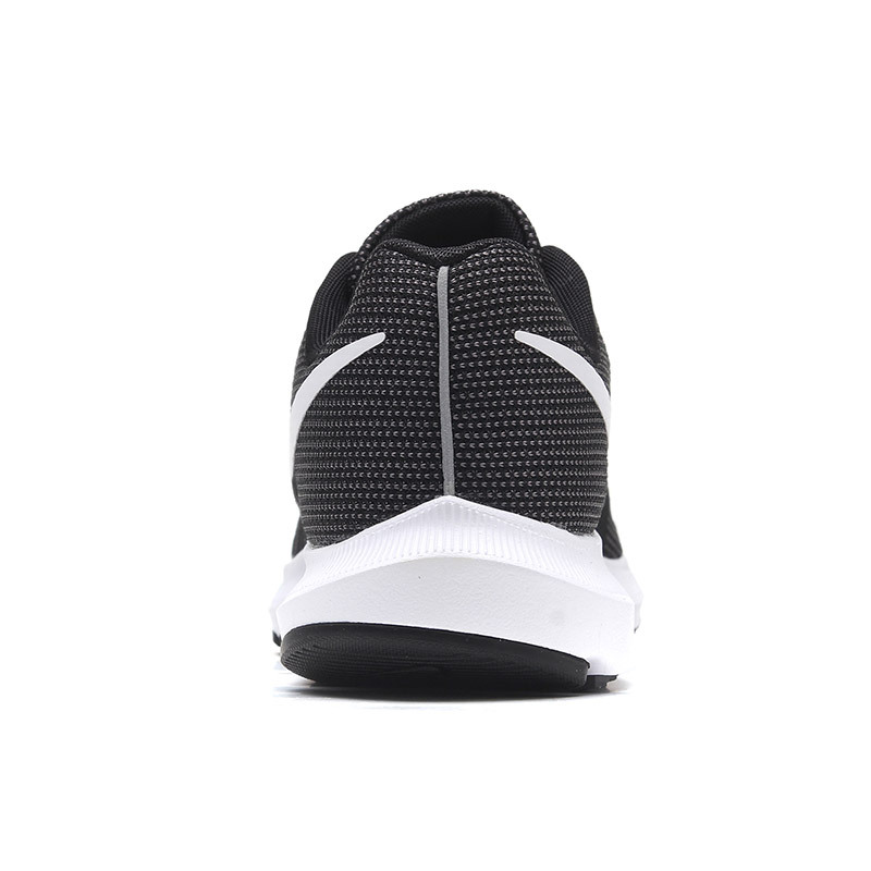 NIKE耐克女鞋跑步鞋RUN SWIFT基础飞线橡胶pho耐磨防滑休闲运动鞋909006 黑色