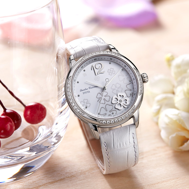 飞亚达fiyta手表女四叶草系列石英女士石英表时尚休闲皮带腕表白盘