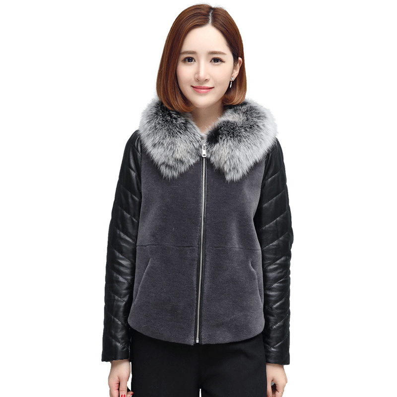兰奥2018冬季新品 海宁皮草羊剪绒短款外套 狐狸毛领羊毛大衣女