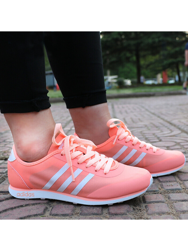 阿迪休闲Neo女子低帮透气运动休闲鞋板鞋B74692